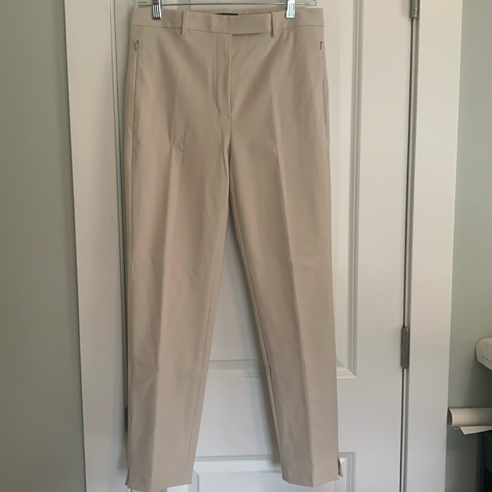 NWT Theory Tapered Pants